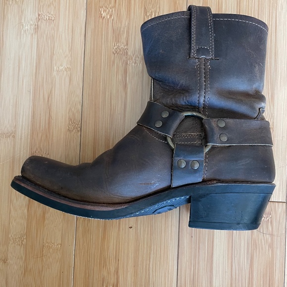 women frye boots (vintage) - Picture 4 of 16